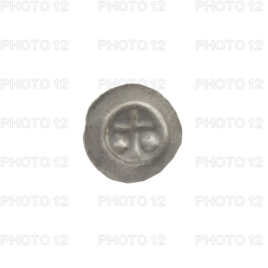 Denarius bracteate showing a Latin cross with slightly widening arm tips; on both sides of its longer arm a small equal-armed cross (the right-side cross slightly diagonal). One-sided coin (bracteate), ca. 1317/1318–ca. 1327/1328, Teutonic Knights (State of the Teutonic Order, 1226–1525). Diameter 14.3 mm; weight 0.22 g.