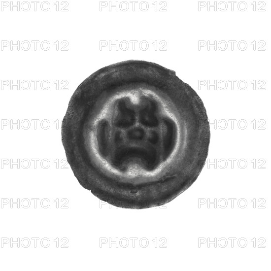 Denarius (bracteate). One-sided coin (bracteate) showing a gate with three pillars topped by trefoils; central pillar topped with a sphere. Gate has arched vault with an illegible mark beneath. Design includes gates, trefoils, spheres/balls; worn dies. Inscription/mark illegible. Dated ca. 1327/1328–ca. 1337/1338. Issued by the State of the Teutonic Order (1226–1525). Diameter 15.3 mm; weight 0.26 g.
