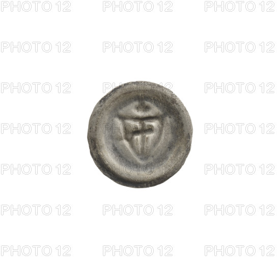 Denarius - bracteate: triangular shield with a cross whose arms reach the edge; horizontal beam slightly oblique; shield with cross I (iconographic); shields; crosses; one-sided coin; associated with the Teutonic Knights (Order). Inscription/description: above the shield is a cross. Date: ca. 1307/1308–ca. 1317/1318. Type: coin (one-sided). Diameter: 14.6–14.8 mm. Weight: 0.21 g. WQXBCFS