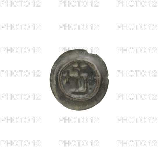 Denarius bracteate, rectangle-D (iconographic) with rectangular letter D bearing two attached crosses; one-sided coin showing two crosses, stars, and a six-pointed star. Associated with the Teutonic Knights (Order). Ca. 1345–ca. 1353. Coin (one-sided), diameter 15 mm, weight 0.19 g.