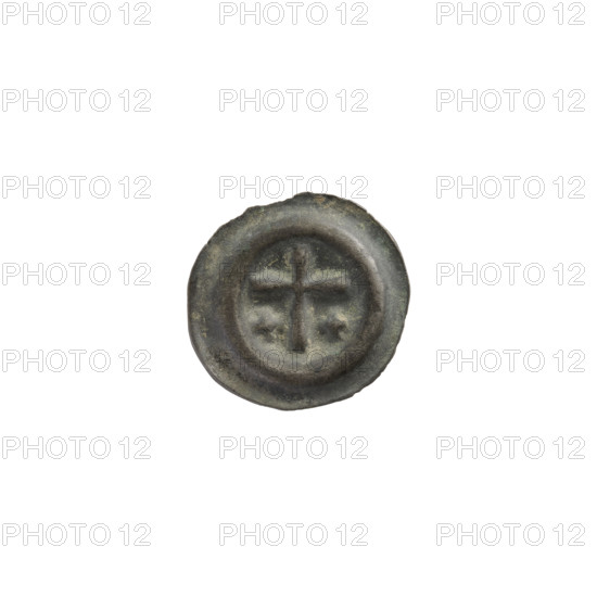 Denarius bracteate, one-sided coin depicting a Latin cross with slightly widening arm ends; on each side of its longer arm is an equal-armed cross; iconography includes Latin and equal-armed crosses; associated with the Teutonic Knights; ca. 1317/1318–ca. 1327/1328; diameter 14.9 mm, weight 0.25 g.