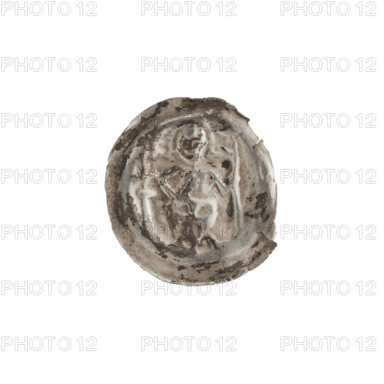 Denarius bracteate, R6 (rarity). One-sided coin depicting a standing knight with pennant, cross, and Teutonic shield; knights, pennants, shields, crosses; iconography of Teutonic Knights. Ca. 1247/1248–ca. 1257/1258. State of the Teutonic Order (1226–1525). Minted in Torun or Elblag. Diameter 19.4 mm, weight 0.22 g.