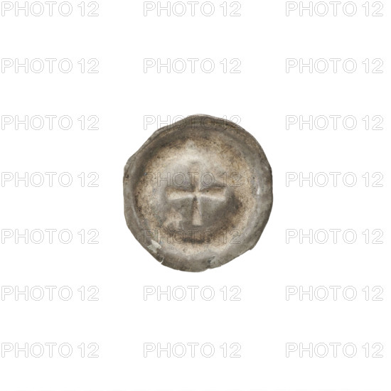 Denarius (bracteate); isosceles cross with widening arms; in one angle between its arms a six-pointed star, in the opposite angle a crescent; moon and star motifs; one-sided coin; 2nd half of the 13th century; State of the Teutonic Order (1226–1525); coin (bracteate), diameter 15.5 mm, weight 0.22 g.