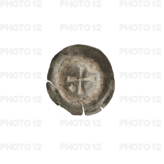 Denarius (bracteate) with isosceles cross with expanding, split arms; in one angle between the arms a six-pointed star, in the opposite angle a crescent (moon). Depicts cross, moon, and stars; one-sided coin. 2nd half of the 13th century. State of the Teutonic Order (1226–1525). Coin (bracteate), diameter 17 mm, weight 0.26 g.