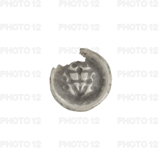 denarius - bracteate; triangular shield with a cross whose arms reach the shield's edge; on the shield, on the extension of the cross's arms, one ball; three balls on both sides of and above the shield; shields; balls; one-sided coin; Teutonic Knights (order); maker: Jan Szymonski (1887–1954); ca. 1307/1308–ca. 1317/1318; State of the Teutonic Order (1226–1525); coin (one-sided); diameter 15.1 mm; weight 0.21 g