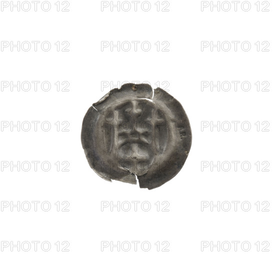 denarius - bracteate, gate II (iconographic), AR mark, isosceles cross (iconographic), crosses, gates, one-sided coin, Teutonic Knights (order). Gate topped with three pillars topped with crosses. Under the arched vault of the gate, an isosceles cross. Ca. 1327/1328 - ca. 1337/1338. State of the Teutonic Order (1226-1525). Coin (one-sided). Diameter 15.5 mm, weight 0.19 g.