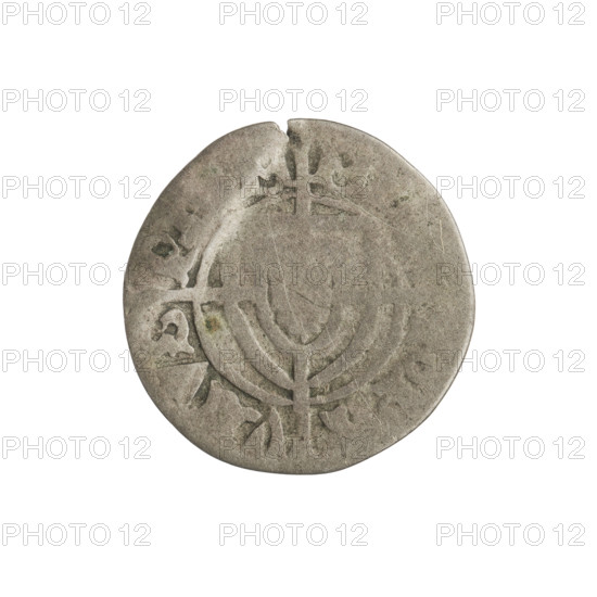Teutonic szelag, Paul von Russdorf (Grand Master; 1422–1441). Monastic shield of the Grand Master (iconographic); Teutonic shield (iconographic); cross with elongated arms (iconographic); Teutonic Knights (order). Obverse: monastic shield of the Grand Master with a cross whose elongated, widening arms divide the rim legend and reach the outer rim. On the rim, between the pearly borders, an inscription. Reverse: monastic shield with a cross with elongated arms dividing the rim legend and reaching the outer rim. In the rim between the pearl borders there is an inscription. Date: 1425–1441. State of the Teutonic Order (1226–1525). Torun. Coin, diameter 20 mm, weight 1.14 g, axis 280°.