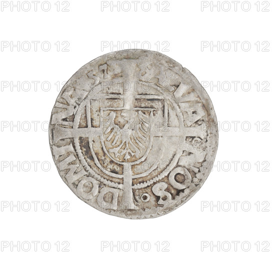 Teutonic groschen, Albrecht Hohenzollern (prince in Prussia; Grand Master; 1490–1568); publishers Wille, Albrecht (fl. 1520–?) and Plate, Dominik (fl. ?–1527). Iconography: Brandenburg eagle with the Hohenzollern shield on its chest; monastic shield of the Grand Master; cross with elongated, widening arms dividing the rim legend. Obverse: shield with the Brandenburg eagle and Hohenzollern shield placed at the intersection of the cross's arms, the arms reaching the outer rim; rim inscription between pearly borders. Reverse: Teutonic Order's shield with the cross whose elongated, widening arms divide the rim legend; rim inscription between pearly borders. Date: 1521. Issued by the State of the Teutonic Order (1226–1525), Königsberg. Coin: diameter 20.8 mm, weight 1.31 g, axis 0°.