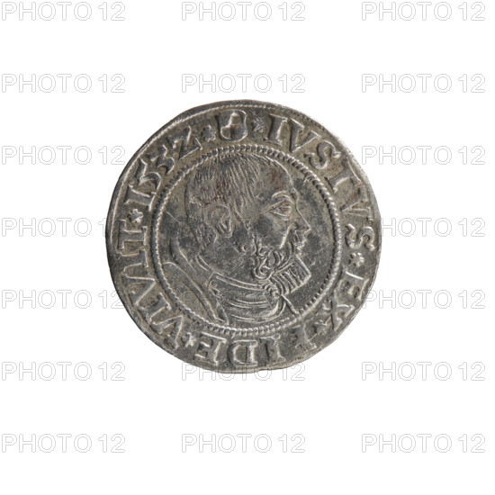 grosz, Straub (Strawb), Heinrich, publisher, Decjusz, Jost Ludwik (fl. 1528-1535), Wille, Albrecht (fl. 1520-?), publisher, Albrecht Hohenzollern (Prince of Prussia; 1490-1568) - iconography, eagles, Hohenzollern (coat of arms), male busts in armour, Aw. Prussian Eagle, on its breast a crowned letter S. Along the rim, between the pearly borders, an inscription beginning with a rosette ALBER*D*G*MAR*BRAN*DVX*PRVSS. Rw. Male bust in armor, profile turned to the right, short hair, beard with sideburns. Along the rim, between the pearly borders, an inscription beginning with the Hohenzollern coat of arms *IVSTVS*EX*FIDE*VIVIT*I53Z*. 1532, Königsberg, Ducal Prussia (1525-1701). Coin: diameter 22.7 mm, weight 1.94 g, axis 315°.