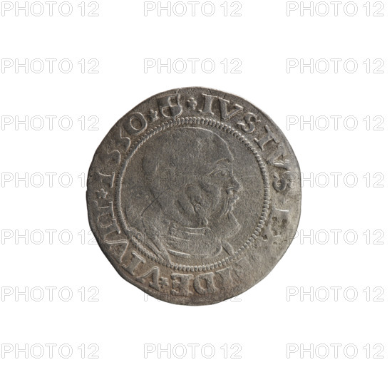 grosz; Straub (Strawb), Heinrich, publisher; Decjusz, Jost Ludwik (fl. 1528–1535); Wille, Albrecht (fl. 1520–?), publisher. Obverse: Prussian eagle, on its breast a crowned letter S; along the rim between pearly borders an inscription beginning with a rosette A ER*D*G*MAR*BRAN*DVX*PRVS. Reverse: male bust in armor, profile to the right, short hair, beard with sideburns; along the rim between pearly borders an inscription beginning with the Hohenzollern coat of arms *IVSTVS*EX, IDE*VIVIT*I53O*. Date: 1530. Issued in Ducal Prussia (1525–1701), Königsberg. Coin: diameter 22.7 mm, weight 1.89 g, axis 45°.