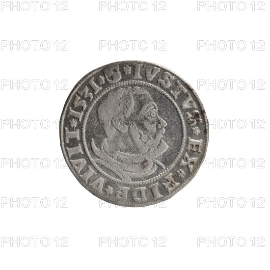 grosz; Straub (Strawb), Heinrich, publisher; Wille, Albrecht (fl. 1520-?), publisher; Decjusz, Jost Ludwik (fl. 1528-1535); R1 (rarity). Albrecht Hohenzollern (Prince of Prussia; 1490–1568) — iconography: eagles, male busts in armour, Hohenzollern (coat of arms), Prussian Eagle on its breast a crowned letter S. Obverse: male bust in armor, profile right, short hair, beard with sideburns; along the rim between pearly borders an inscription beginning with a rosette ALBER*D*G*MAR*BRAN*DVX*PRVS. Reverse: Hohenzollern coat of arms; inscription *IVSTVS*EX*FIDE*VIVIT* I53I*. Date: 1531. Place: Ducal Prussia (1525–1701), Königsberg. Object: coin (grosz); diameter 22.5 mm; weight 1.94 g; axis 90°.