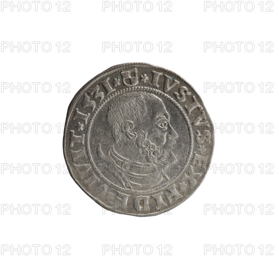 grosz; Straub (Strawb), Heinrich, publisher; Wille, Albrecht (fl. 1520-?), publisher; Decjusz, Jost Ludwik (fl. 1528-1535); R1 (rarity). Albrecht Hohenzollern (Prince of Prussia; 1490-1568) — iconography: Hohenzollern coat of arms, male busts in armour, eagles, Prussian Eagle with crowned letter S on its breast. Obverse: male bust in armor, profile turned to the right, short hair, beard with sideburns; along the rim, between pearly borders, an inscription beginning with a rosette ALBER*D*G*, BRAN*DVX*PRVSS. Reverse: Hohenzollern coat of arms and inscription *IVSTVS*EX*FIDE, IVIT*I53I*; date 1531. Ducal Prussia (1525–1701), Königsberg. Coin: grosz; diameter 22.6 mm; weight 1.95 g; axis 320°.