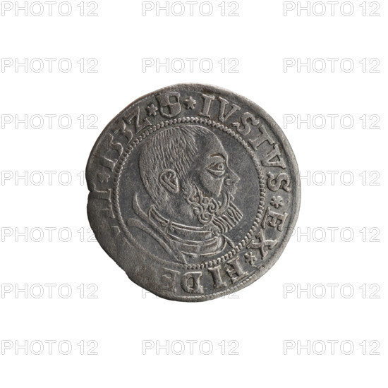 grosz; Straub (Strawb), Heinrich, publisher; Wille, Albrecht (fl. 1520-?), publisher; Decjusz, Jost Ludwik (fl. 1528-1535); eagles; Albrecht Hohenzollern (Prince of Prussia; 1490–1568) — iconography; Hohenzollern (coat of arms); male busts in armour; Aw. Prussian Eagle with on its breast the crowned letter S; along the rim, between the pearly borders, an inscription beginning with a rosette AL, ER*D*G*MAR*, VX*PRVSS; male bust in armor, profile turned to the right, short hair, beard with sideburns; along the rim, between the pearly borders, an inscription beginning with the Hohenzollern coat of arms *IVSTVS*EX*FIDE, T*I53Z*, 1532; Ducal Prussia (1525–1701), Königsberg; coin; diameter 23.2 mm; weight 1.73 g; axis 225°
