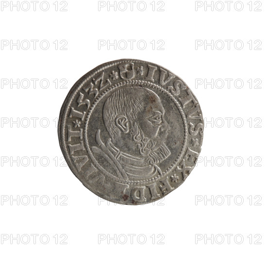 grosz, Wille, Albrecht (fl. 1520-?), publisher; Decjusz, Jost Ludwik (fl. 1528-1535); Straub (Strawb), Heinrich, publisher. Albrecht Hohenzollern (Prince of Prussia; 1490-1568) — iconography: eagles, Hohenzollern (coat of arms), male busts in armour; Aw. Prussian Eagle, on its breast a crowned letter S. Along the rim, between the pearly borders, an inscription beginning with a rosette ALBER*D*G*MAR*B, N*DVX*PRVSS. Rv. Male bust in armor, profile turned to the right, short hair, beard with sideburns. Along the rim, between the pearly borders, an inscription beginning with the Hohenzollern coat of arms shield *IVSTVS*EX*FID, IVIT*I53Z*. 1532. Ducal Prussia (1525–1701), Königsberg. Coin: diameter 22.6 mm, weight 2.04 g, axis 300°.