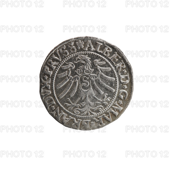 Publisher: Grosz; Straub (Strawb), Heinrich; Wille, Albrecht (fl. 1520-?); Decjusz, Jost Ludwik (fl. 1528-1535). Subject/maker: Albrecht Hohenzollern (Prince of Prussia; 1490–1568). Iconography: eagles; Hohenzollern coat of arms; male busts in armour; Prussian eagle with on its breast a crowned letter S. Obverse: along the rim between pearly borders, inscription beginning with a rosette ALBER*D*G*MAR*BRAN*DVX*PRVSS. Reverse: male bust in armor, profile turned to the right, short hair, beard with sideburns; along the rim between pearly borders an inscription beginning with the Hohenzollern coat of arms *IVSTVS*EX*FIDE*VIVIT*I533*. Date: 1533. Place/authority: Ducal Prussia (1525–1701), Königsberg. Object: coin. Measurements: diameter 22.8 mm; weight 1.89 g; axis 135°.