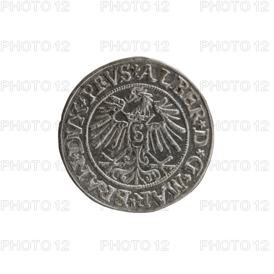 grosz, Decius, Jost Ludwik (fl. 1528-1535); eagles; male busts in armor; Hohenzollern (coat of arms); Albrecht Hohenzollern (Prince of Prussia; 1490-1568) — iconography. Obv.: Prussian eagle, on its chest a crowned letter S; rim between pearl borders inscription *ALBER*D*G*MAR*BRAN*DVX*PRVS*. Rev.: Male bust in armor in profile to the right, short hair, beard with sideburns; rim between pearl borders inscription beginning with the Hohenzollern coat of arms: *IVSTVS*EX*FIDE*VIVIT*I535*. Date: 1535. Place: Ducal Prussia (1525–1701), Königsberg. Object: coin; diameter 23.4 mm; weight 1.86 g; axis 220°.