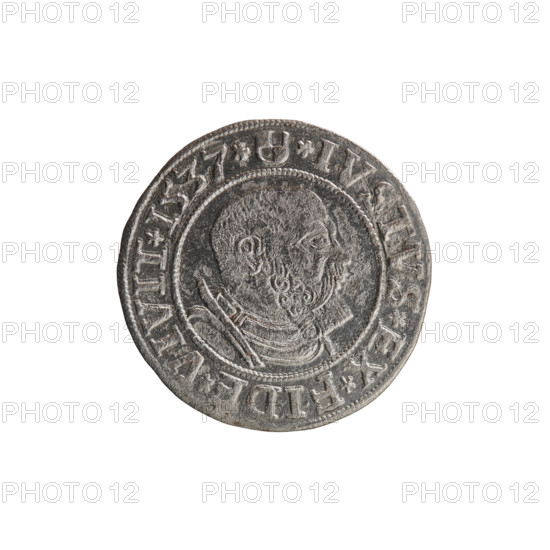 Decius Grosz; Jost Ludwik (fl. 1528–1535), publisher; Vogelwaider (Vogelwaid), Eustachius. Coin, 1537, Königsberg, Ducal Prussia. Obverse: Prussian eagle, on its chest a crowned letter S; on the rim between pearl borders an inscription beginning with a rosette: ALBER*D*G*MAR*BRAN*DVX*PRVSS. Reverse: male bust in armor, profile right, short hair, beard with sideburns; on the rim between pearl borders an inscription beginning with the Hohenzollern coat of arms: *IVSTVS*EX*FIDE*VIVIT*I537*. Inscription references Albrecht Hohenzollern (Prince of Prussia; 1490–1568) — iconography includes Hohenzollern coat of arms and eagles. Coin diameter 23.5 mm, weight 1.76 g, axis 300°. Rarity: R.