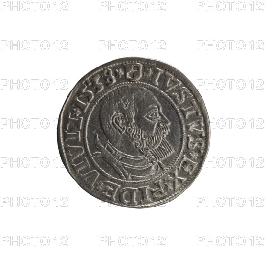 grosz; Vogelwaider (Vogelwaid), Eustachius, publisher; Decius, Jost Ludwik (fl. 1528–1535); eagles; Albrecht Hohenzollern (Prince of Prussia; 1490–1568) — iconography; Hohenzollern (coat of arms); male busts in armor. Obv.: Prussian eagle, on its chest a crowned letter S; on the rim between the pearl borders an inscription beginning with a rosette ALBER*D*G*MAR*BRAN*DVX*PRVSS. Rev.: male bust in armor, profile turned to the right, short hair, beard with sideburns; on the rim between the pearl borders an inscription beginning with the Hohenzollern coat of arms *IVSTVS*EX*FIDE*VIVIT*I538*. Date: 1538. Place/function: Ducal Prussia (1525–1701), Königsberg; coin. Measurements: diameter 23.4 mm, weight 1.89 g, axis 90°.