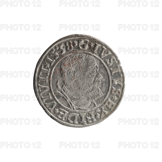 grosz; Vogelwaider (Vogelwaid), Eustachius, publisher; Decius, Jost Ludwik (fl. 1528-1535); eagles; Albrecht Hohenzollern (Prince of Prussia; 1490-1568) — iconography; Hohenzollern (coat of arms); male busts in armor. Obv.: Prussian eagle, on its chest a crowned letter S; on the rim between pearl borders an inscription beginning with a rosette ALBER*D*G*MAR*BRAN*DVX*PRVSS. Rv.: male bust in armor, profile turned to the right, short hair, beard with sideburns; on the rim between pearl borders an inscription beginning with the Hohenzollern coat of arms: *IVSTVS*EX*FIDE*VIVIT*I538*. Date: 1538. Place: Ducal Prussia (1525–1701), Königsberg. Object: coin (grosz). Diameter: 23.6 mm; weight: 1.81 g; axis: 135°.