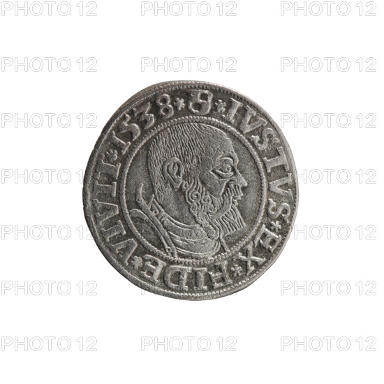 grosz; Vogelwaider (Vogelwaid), Eustachius, publisher; Decius, Jost Ludwik (fl. 1528–1535); eagles; Albrecht Hohenzollern (Prince of Prussia; 1490–1568) — iconography; Hohenzollern (coat of arms); male busts in armor. Obverse: Prussian eagle, on its chest a crowned letter S. On the rim between the pearl borders an inscription beginning with a rosette: ALBER*D*G*MAR*BRAN*DVX*PRVSS. Reverse: male bust in armor, profile turned to the right, short hair, beard with sideburns. On the rim, between the pearl borders, an inscription beginning with the Hohenzollern coat of arms: *IVSTVS*EX*FIDE*VIVIT*I538*. Date: 1538. Type: Ducal Prussia (1525–1701) coin, Königsberg. Coin diameter 23.8 mm; weight 1.89 g; axis 135°.