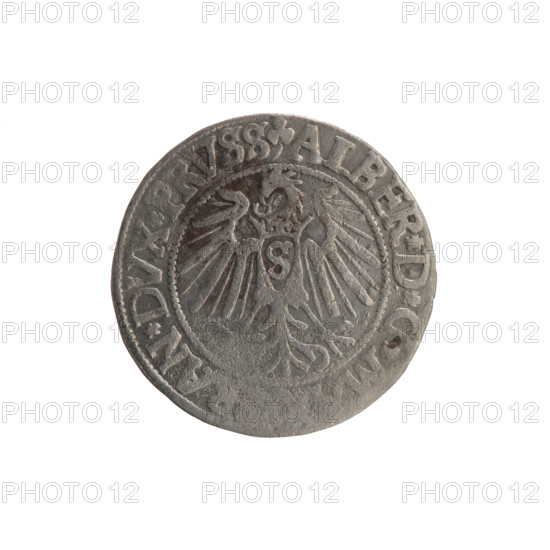 grosz; maker: Straub (Strawb), Heinrich; rarity R0; Albrecht Hohenzollern (Prince of Prussia; 1490–1568) — iconography: eagles, Hohenzollern coat of arms, trefoils, male busts in armour; hoard from the village of Wsola (numism). Obverse: Prussian eagle, on his chest the crowned letter S; on the rim between pearl borders an inscription beginning with a trefoil ALBER*D*G*MAR*BRAN, DVX*PRVSS. Reverse: male bust in armour in profile to the right; short hair, long beard with sideburns, separating the inner border; on the rim between pearl borders an inscription starting with the Hohenzollern shield *IV, VS*EX*FIDE*VIVIT*I54Z*. Date: 1542; place: Königsberg, Ducal Prussia (1525–1701). Object: coin (grosz); diameter 23.4 mm; weight 1.87 g; axis 45°.