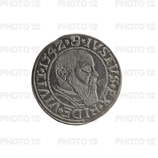 grosz, Straub (Strawb), Heinrich, R0 (rarity), Albrecht Hohenzollern (Prince of Prussia; 1490–1568) — male busts in armor; Hohenzollern coat of arms; eagles. Obverse: Prussian eagle, on its chest the crowned letter S; in the rim, between pearl-shaped borders, an inscription beginning with a trefoil ALBER*D*G*MAR*BRAN*DVX*PRVSS. Reverse: male bust in armor in profile turned to the right; short hair, long beard with sideburns, dividing the inner border; in the rim, between pearl-shaped borders, an inscription beginning with the Hohenzollern shield *IVSTVS*EX*FIDE*VIVIT*I54Z*. 1542, Königsberg, Ducal Prussia (1525–1701). Coin: diameter 23.8 mm, weight 1.93 g, axis 225°.