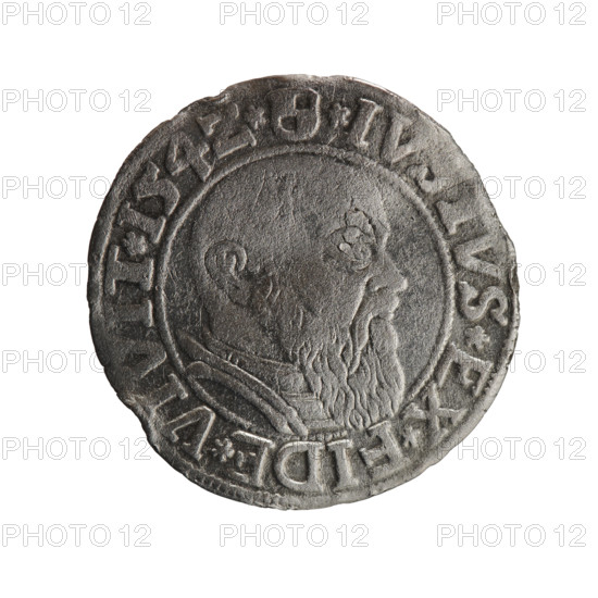 Straub (Strawb), Heinrich; R0 (rarity). Albrecht Hohenzollern (Prince of Prussia; 1490–1568) — iconography: eagles, Hohenzollern coat of arms, male busts in armor. Obverse: Prussian eagle with crowned letter S on its chest; rim between pearl-shaped borders with inscription beginning ALBER*D*G*MAR*BRAN*D, PRVSS Rw. Reverse: male bust in armor in profile to right; short hair, long beard with sideburns, inner border divided; rim between pearl-shaped borders with inscription beginning *IV, TVS*EX*FIDE*VI, IT*I54Z*. Date: 1542. Duchy of Prussia (1525–1701), Königsberg. Coin: diameter 23.4 mm, weight 1.93 g, axis 45°.