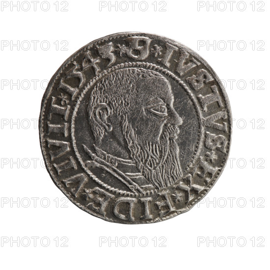 Obv.: Prussian eagle; on its chest the crowned letter S. On the rim, between the pearl borders, an inscription beginning with a trefoil ALBER*D*G*MAR*BRAN*DVX*PRVSS. Rev.: Male bust in armour in profile turned to the right; short hair, long beard with sideburns, separating the inner border. In the rim between the pearl borders an inscription starting with the Hohenzollern shield *IVSTVS*EX*FIDE*VIVIT*I543*. Maker: Jan Szymonski (1887–1954) after Maciej Schilling? Date: 1543. Region: Ducal Prussia (1525–1701), Königsberg. Object: coin; diameter 23.1 mm, weight 2.04 g, axis 90°. Subjects/iconography: Albrecht Hohenzollern (Prince of Prussia; 1490–1568), Hohenzollern coat of arms, eagles, male busts in armour.
