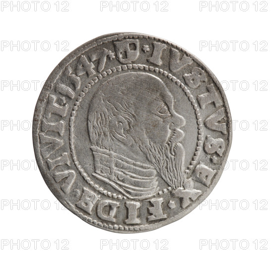 grosz; Schilling, Maciej; eagles; Albrecht Hohenzollern (Prince of Prussia; 1490–1568) — iconography; Hohenzollern (coat of arms); male busts in armour. Obverse: Prussian eagle, on his chest the crowned letter S; in the rim between pearl-shaped borders an inscription beginning with a trefoil ALBER*D*G*MAR*BRAN*DVX*PRVS. Reverse: male bust in armour in profile turned to the right; short hair, long pointed beard with sideburns, dividing the inner rim; in the rim between pearl-shaped borders an inscription beginning with the Hohenzollern shield *IVSTVS*EX*FIDE*VIVIT* I547*. Date: 1547. Place: Ducal Prussia (1525–1701), Königsberg. Object: coin (grosz); diameter 23.2 mm; weight 1.99 g; axis 90°.