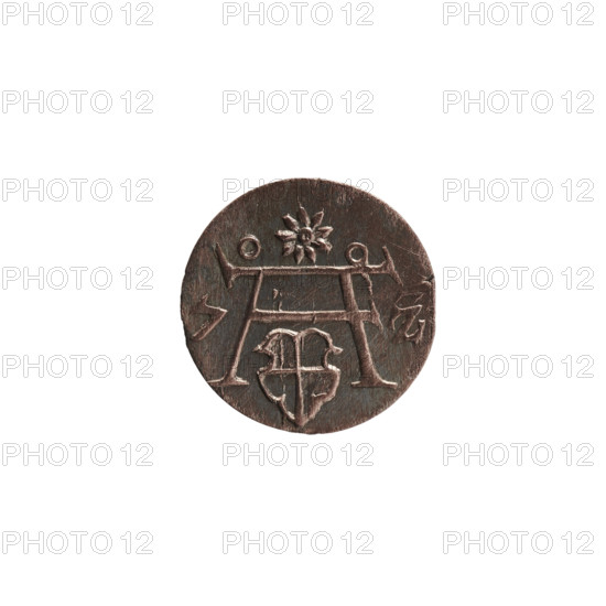 Denarius; obverse: monogram composed of the letters AF, beneath which the Hohenzollern coat of arms in a decorative shape without hatching; on the sides of the monogram the date numerals 7 - Z; above the monogram a nine-petaled rosette between circles. Reverse: Prussian eagle with a crowned letter S on its breast; dated 1572. Ducal Prussia (1525–1701), Königsberg. Maker/related figure: Albert Frederick Hohenzollern (1553–1619; Duke of Prussia 1568–1578). Coin: diameter 11.9 mm, weight 0.34 g, axis 0°.