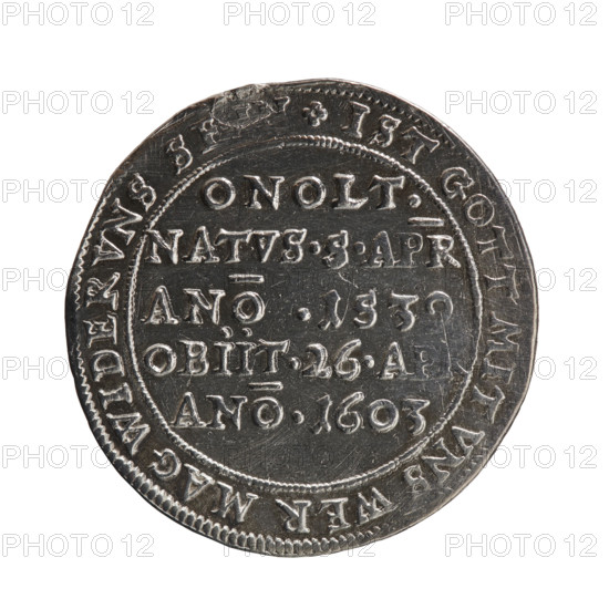 1/8 thaler - commemorative coin on the occasion of the death of Paul Dietherr; rosettes; male busts in armor; George Frederick (Duke of Karniów; 1539–1603) — iconography. Obv.: half-figure in armor turned right, separating the inner border and the rim, holding a scepter in the right hand and the left resting on a sword hilt; rim inscription D:G:GEORG.FRID:MARCH:BRAN:DVX.BRVSSIAE.&:C. (ligature AE in BRVSSIAE). Rev.: field inscription in five lines ONOLT./NATVS.S.APR/ANO.1539/OBIIT.26.A,/ANO.1603; rim inscription beginning with a four-petalled rosette IST GOTT MIT VNS WER MAG WIDER VNS S; dated 1603. Ducal Prussia/Brandenburg, Nuremberg. Coin diameter 23.6 mm, weight 3.57 g, axis 0°.