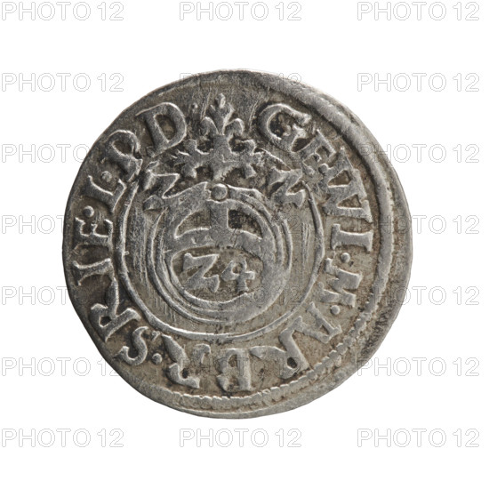 one and a half; Ernest Pfahler; cross (iconographic); orb of rule (iconographic); George William Hohenzollern (Elector of Brandenburg; Duke of Prussia; 1620–1640); coats of arms. Obv.: Royal orb with a cross with arms terminating in finials; in the lower part of the orb, value numerals Z4; on the sides of the cross, date numerals ZZ; on the rim between the borders, an inscription divided by a cross .GE.WI.M.AR.BR.SRIE.L.PD. Rev.: Under the ducal mitre, a five-field coat of arms, below in the shield the value numeral 3; on the rim between the borders, an inscription divided by the mitre and the value numeral and terminated with the hallmark DIEV & MON - DROICT, 1622. Ducal Prussia (1525–1701), Königsberg; coin. Diameter 20.0 mm; weight 1.02 g; axis 180 degrees.
