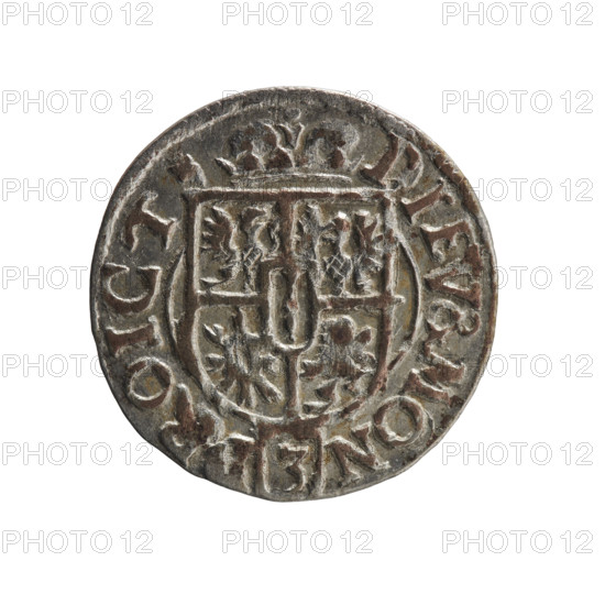 one and a half, cross (iconographic), orb of rule (iconographic), George William Hohenzollern (Elector of Brandenburg; Duke of Prussia; 1620–1640), coats of arms. Obv.: Royal orb with a cross with arms terminating in finials. In the lower part of the orb, value numerals Z4. On the sides of the cross, date numerals ZZ. On the rim between the borders, an inscription divided by a cross: .M.AR.BRSRIELPD Rv.: Under the ducal mitre, a five-field coat of arms; below in the shield the value numeral 3. On the rim between the borders, an inscription divided by the mitre and the value numeral and terminating with the hallmark DIEV & MON - DROICT, 1622. Ducal Prussia (1525–1701), Königsberg. Coin: diameter 19.0 mm, weight 0.94 g, axis 315°