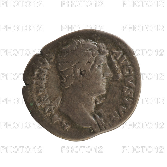Denarius of Hadrian (76–138; Roman emperor 117–138). Obverse: bust of the emperor draped, facing right, inscription 'HADRIANVS AVGVSTVS'. Reverse: Tranquillitas (personification) standing facing left, holding a scepter in her right hand and leaning her left hand against a column, inscription 'TRANQVILLITAS AVG COS III PP'. Date: 132–134. Roman Empire, Rome. Coin; weight 3.28 g; axis 180°.