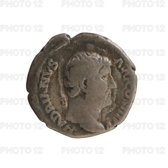 Denarius, Hadrian (76–138; Roman emperor 117–138). Obverse: emperor's head right, inscription 'HADRIANVS AVG COS III PP'. Reverse: FIDES standing right, holding ears of corn in left hand and a basket of fruit in right, inscription 'FIDES PVBLICA'. Imperial bust iconography; attributes: ears of corn, basket with fruit. Roman Empire, 134–138. Coin; weight 2.99 g; axis 180°.