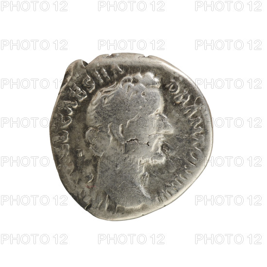 Denarius, Antoninus Pius (86–161; Roman emperor 138–161). Obverse: emperor's bust right, inscription 'IMP T AEL CAES HA DR ANTONINVS'. Reverse: Fortuna standing left, holding a rudder in her right hand and a cornucopia in her left, inscription 'AVG PIVS PM TR P COS II'. Roman, 139 CE. Silver coin (weight 2.79 g, axis 180°).