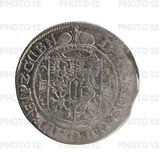 Male bust in armor, coats of arms, George William Hohenzollern (Elector of Brandenburg; Duke of Prussia; 1620–1640) — Obverse: bust in armor turned right, girded with a sash, sceptre in right hand; helmet with plume in coin field to right of bust; below the date numeral 1621; figure's head divides the inner border; rim inscription +GEORG WIL, VS.VGGMZBRAN:+ Reverse: below a ducal mitre, a five-field coat of arms with ornaments; rim inscription divided by mitre: D., CV.CHVR.FIPZGC.BH, 1621. Ducal Prussia (1525–1701), Königsberg; coin; diameter 29.5 mm; weight 7.18 g; axis 135°.