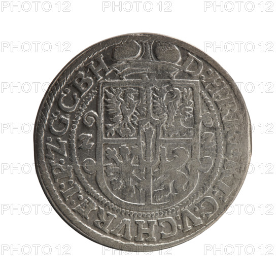 Obv. A bust in armor turned right, girded with a sash. A sceptre in his right hand. In front of the bust on the right side, in the coin field, a helmet with a plume. The figure's head divides the inner rim. On the rim between the rims is an inscription ending with a heart GEOR:WILHELM:V:G:G:M:, BRAND. Rev. Under the ducal mitre, a five-field coat of arms with ornaments. On the sides of the shield, the date numerals ZZ. In the rim between the borders an inscription divided by a mitre D:H:R:R:ERT:C:V:CHVRF:I:P:Z:G:C:B:H. 1622. Ducal Prussia (1525–1701), Königsberg. Coin: diameter 29.6 mm, weight 6.67 g, axis 0°.