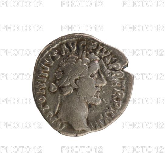 Denarius of Antoninus Pius (86–161; Roman Emperor 138–161). Silver coin, 159–160 CE, weight 3.23 g, axis 180°. Obverse: ANTONINVS AVG PIVS PP TR P XXIII — Emperor's head in a laurel wreath, facing right. Pearl border. Reverse: FELIC SAEC COS IIII — Felicitas stands facing left, holding a caduceus in her raised right hand and resting her left hand on a column. Pearl border. Iconography: imperial bust, Felicitas (personification), caduceus attribute; treasure from Golub (numism).