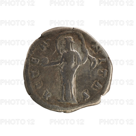 Denarius, after 141 CE. Obverse: DIVA FAVSTINA — bust of Faustina the Elder (98–141 CE; Roman empress 138–141) facing right, draped, hair in a top bun; pearled border. Reverse: AETERNITAS (Providentia) — personification standing left, holding an orb in her right hand and supporting a veil floating around her head on the left; pearled border. Emperor: Antoninus Pius (86–161 CE; Roman emperor 138–161). Hoard find; weight 3.21 g; Roman Empire (27 BCE–476 CE); coin.