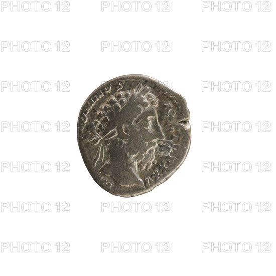 Denarius of Marcus Aurelius (121–180; Roman emperor 161–180), 170–171 CE. Silver coin, weight 3.02 g, axis 180°. Obverse: head of Marcus Aurelius in a laurel wreath, right; inscribed ONINVS AVG TR P XXV; beaded border. Reverse: laurel-wreathed inscription PRIMI/DECEN/NALES/COS/III; pearl border. Imperial busts; numismatic treasure; Roman Empire, Rome.