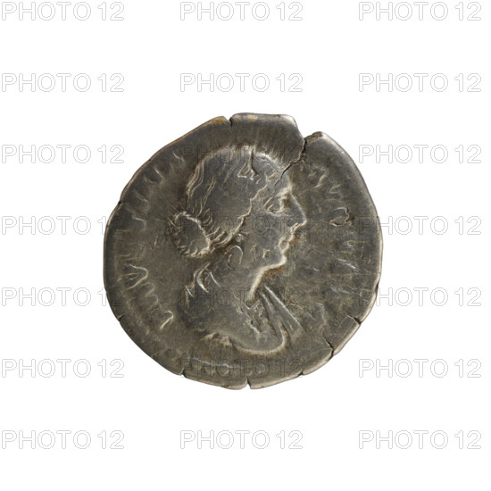 Denarius, Marcus Aurelius (121–180; Roman emperor 161–180) and Faustina the Younger (ca. 130–176; Roman empress 161–176). Obverse: FAVSTINA AVGVSTA — bust of the empress right, draped, hair in waves tied in a bun, pearl border. Reverse: FECVNDITAS — Fecunditas turned right, holding a scepter in her left hand and a child in her right, pearl border. Date: 161–176. Roman Empire (27 BC–476), Rome. Coin; weight 3.00 g; axis 180°.