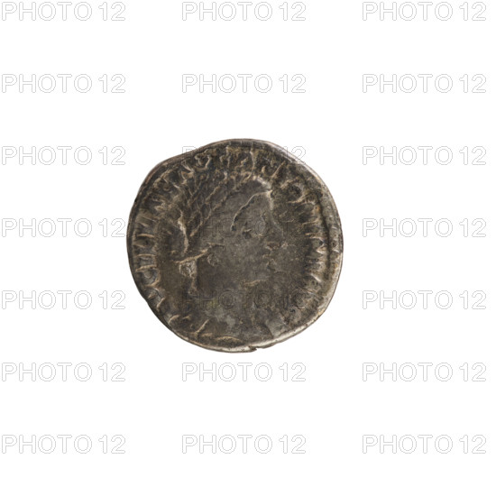 denarius, Lucius Verus (130–169; Roman emperor 161–169), Lucilla (149–182; Roman empress 164–169), busts, imperial busts, Lucilla (Roman empress; 149–183), Lucius Verus (Roman emperor; 130–169), Lucilla (Roman empress; 149–183) - iconography, Juno (mythology), Juno standing with a child in her arms, inscription ADV. LVCILLAE AVG ANTONINI AVG, bust of Lucilla right, hair arranged in waves and tied in a bun at the back of the head, pearl border; reverse inscription IVNONI LVCINAE, Juno veiled, standing facing left with her right hand raised and holding a child in her left, 164–169, Roman Empire (27 BC–476), Rome, coin, weight 3.24 g