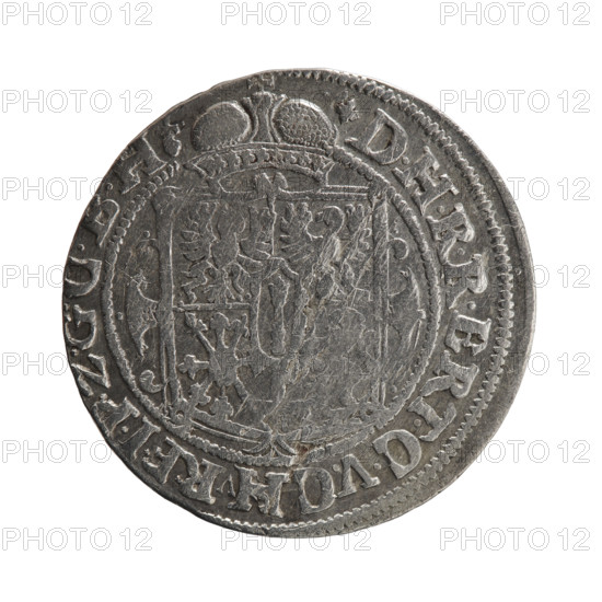 Obv. A bust in armor turned right, girded with a sash, a sceptre in his right hand. In front of the bust, on the right side in the coin field, a helmet with a plume. Below the date numeral I6ZI. The figure's head divides the inner border. In the rim between the borders, the inscription +GEORG.WILHELMUS.VGGMZ. Rev. Under the ducal mitre, a five-field coat of arms shield with ornaments. In the rim between the borders an inscription divided by a mitre, ending with a heart - mint master's mark +DHRRERT.CVCHVR.EIPZ. 1621. George William Hohenzollern (Elector of Brandenburg; Duke of Prussia; 1620-1640). Ducal Prussia (1525-1701), Königsberg. Coin: diameter 29.7 mm, weight 6.21 g, axis 90 degrees.