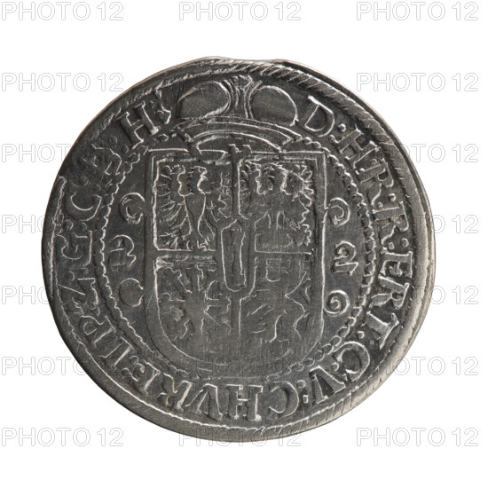 Obv. Bust facing right in mitre and electoral mantle. A sceptre in his right hand, the left resting on a sword hilt. The figure's head divides the inner border. On the rim between the borders is an inscription ending with a heart GEORG:WILHELM:V:G:G:MZBRAN. Rev. Below the ducal mitre, a five-field coat of arms with ornaments. On the sides of the shield are the date numerals 2-2. In the rim between the borders an inscription divided by a mitre and ending with a heart D:H:R:R:ERT:C:V:CHVRF:I:P:Z:G:G:B:H:. 1622. George William, Elector of Brandenburg (1620–1640). Ducal Prussia (1525–1701), Königsberg. Coin: diameter 34.0 mm, weight 6.52 g, axis 0°.
