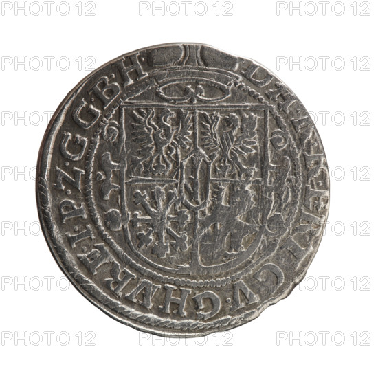 Obv. A bust in armor turned right, girded with a sash, a sceptre in his right hand. In front of the bust, on the right side in the coin field, a helmet with a plume. Below the date numeral 1622. The figure's head divides the inner border. In the rim between the borders is the inscription GEORG:WILHELM:V:G:G:MA:Z:BRAN. Rev. Below the ducal mitre, a five-field coat of arms shield with ornaments. In the rim between the borders, an inscription divided by a mitre, .ERT.CVGHVR.EIPZGGBH. 1622. Ducal Prussia (1525–1701), Königsberg. Coin: diameter 29.8 mm, weight 6.90 g, axis 45°. Maker: Pfahler, Ernest; subject: George William Hohenzollern (Elector of Brandenburg; Duke of Prussia; 1620–1640); iconography: coats of arms, male busts in armor.