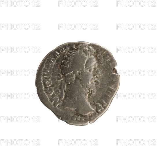 Denarius of Commodus (161–192; Roman emperor 177–192). Obverse: emperor's bust right, laurel wreath; legend: M COMM AN, FEL, BRIT. Reverse: Jupiter seated left on throne, holding a thunderbolt in his right hand and a sceptre in his left; legend: PM TR P XI IM, COS V PP. Pearled border. Silver coin, weight 2.55 g; Roman Empire, Rome.