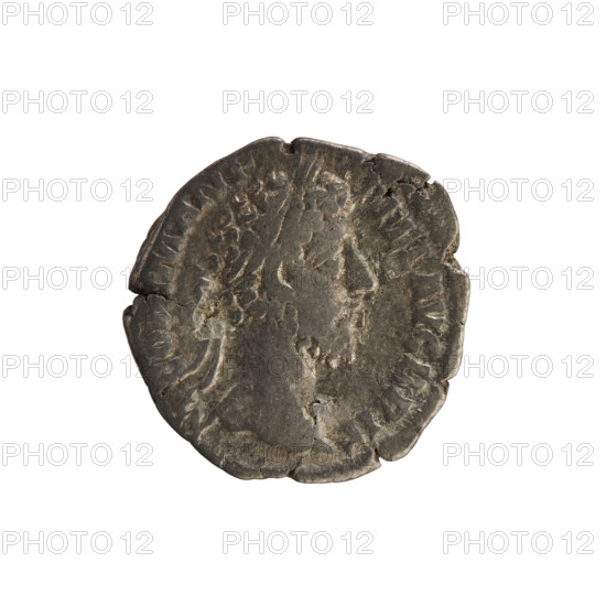 Denarius, Commodus (161–192; Roman emperor 177–192). Obverse: M COMM ANT P FEL AVG BRIT — emperor's head right, laurel wreath; pearl border. Reverse: NOBILIT AVG PM TR P XII IMP VIII COS V PP — Nobilitas stands right, holding a statuette (possibly Minerva) in her left hand and a scepter in her right; pearl border. 186–187 CE, Rome, Roman Empire (27 BCE–476 CE). Coin; weight 2.94 g; axis 180°.