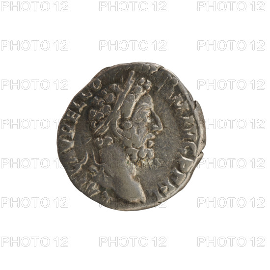 Denarius, Commodus (161–192; Roman emperor 177–192). Obverse: laureate bust of the emperor right. Reverse: emperor standing facing left, holding an orb and scepter; behind him stands Jupiter with a thunderbolt, placing his hand on the emperor's shoulder. Inscriptions: Obv. 'L AEL AVREL CO MM AVG P FEL' (emperor's head); Rv. 'IOMS PONSO'. Pearled border. Date: 191–192. Roman Empire (27 BC–476). Rome. Coin; weight 2.83 g; axis 180°.