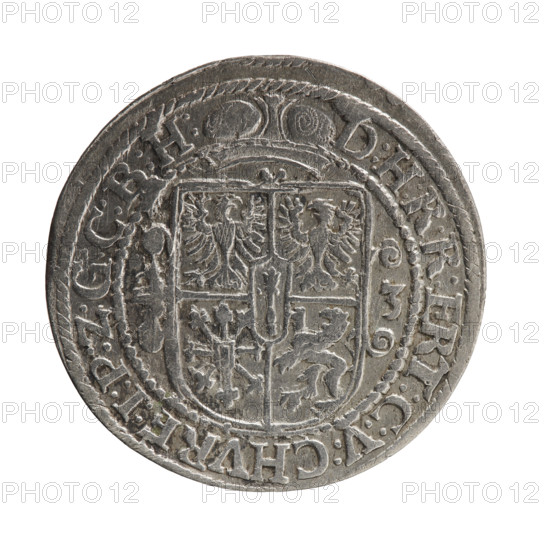 Obv. Bust facing right in mitre and electoral mantle. A sceptre in his right hand, the left resting on a sword hilt. The figure's head divides the inner border. In the rim between the borders is the inscription GEORG:WILHELM:V:G:G:M:Z:BRAN. Rev. Below the ducal mitre is a five-field coat of arms with ornaments. On the sides of the shield are the date numerals, -3. In the rim between the borders an inscription divided by a mitre D:H:R:R:ERT:C:V:CHVRF:I:P:Z:G:C:B:H:. 1623. George William Hohenzollern (Elector of Brandenburg; Duke of Prussia; 1620–1640). Ducal Prussia (1525–1701), Königsberg. Coin: diameter 32.0 mm, weight 7.35 g, axis 0°.